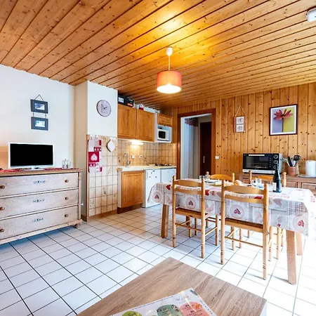 Les Niverolles Apartment *